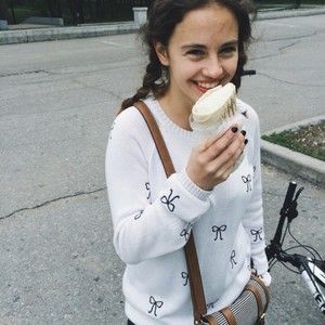 Meet your Posher, Randall